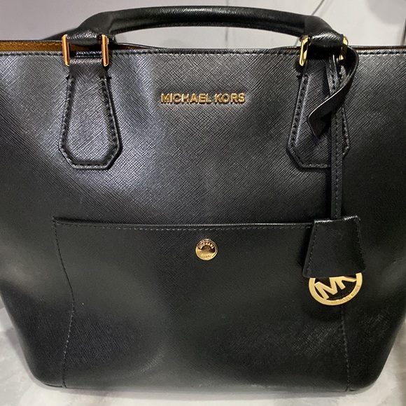 MICHAEL KORS BAG - Picture 2 of 5